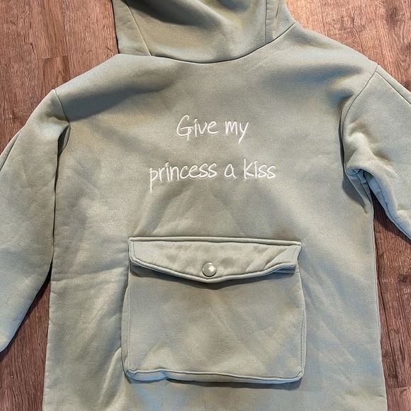 GREEN FROG SWEATSHIRT (S) - Picture 3 of 10